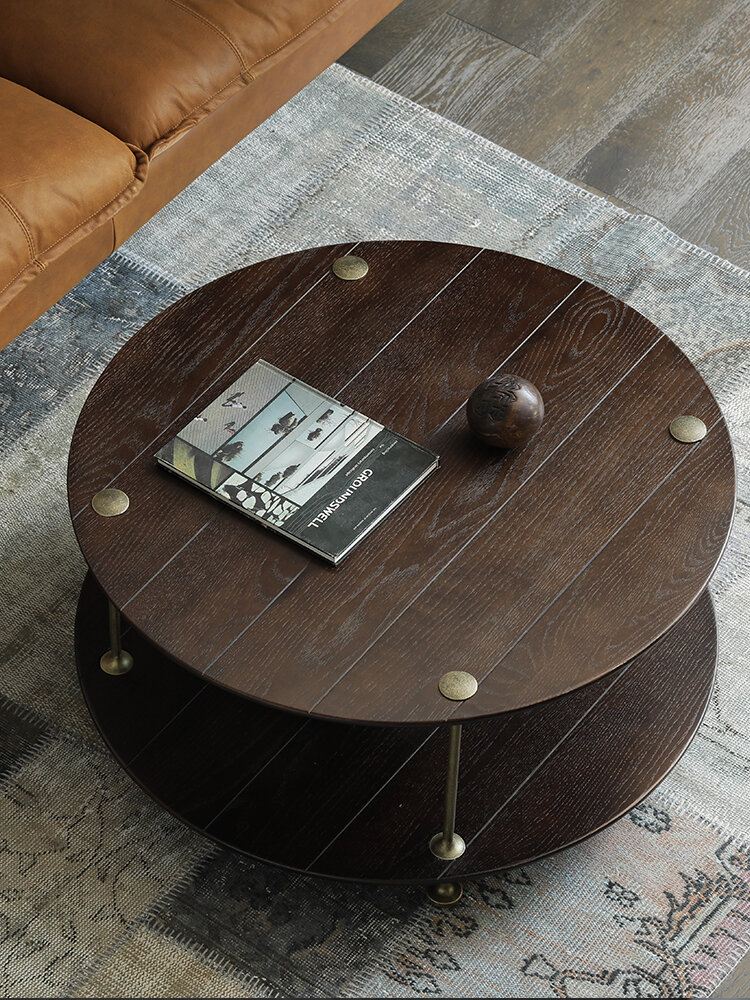 Round Oak and Iron Side Table ราคา  16,657 บาท*ส่งฟรี