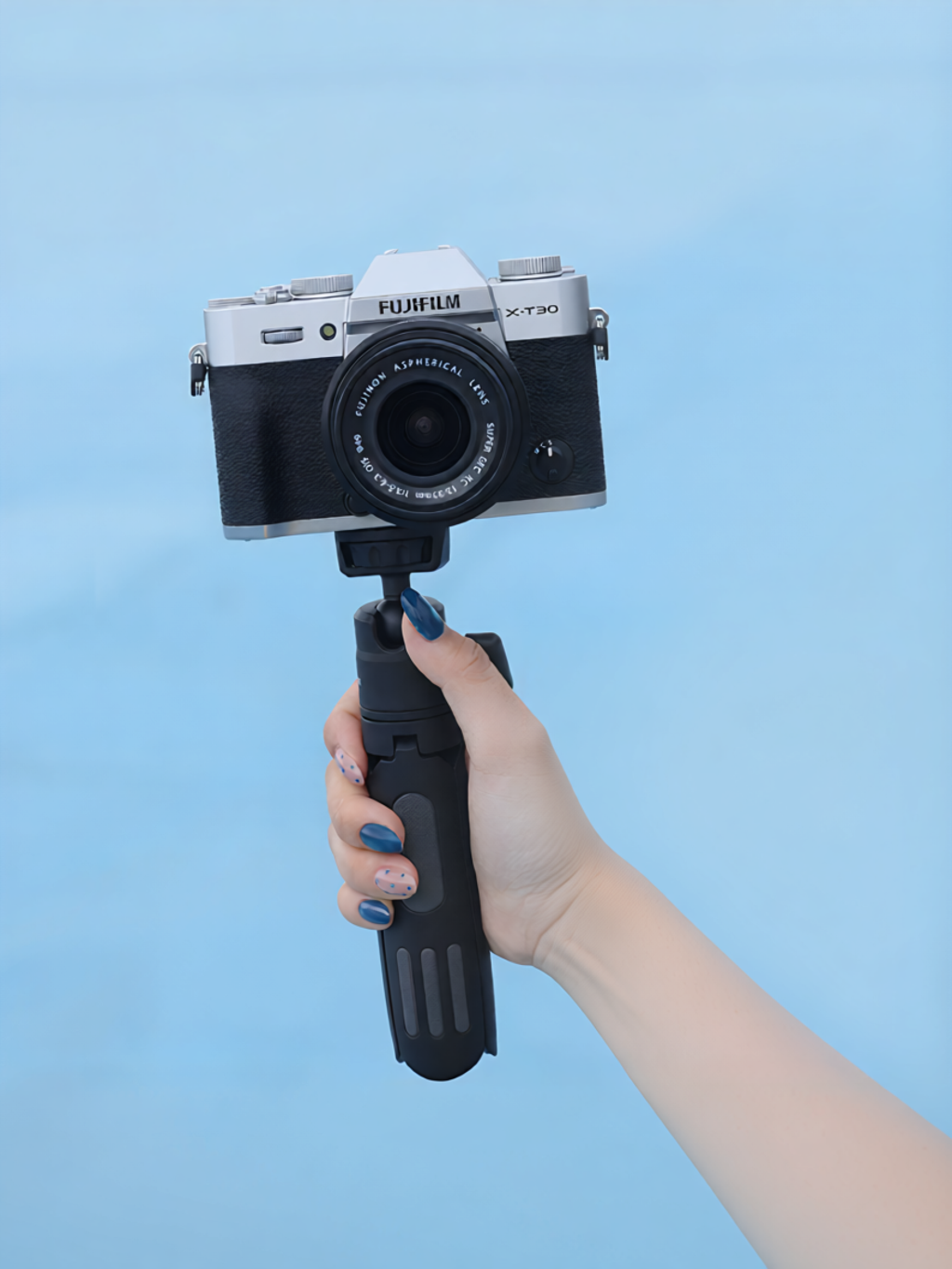 กล้องถ่ายรูป กล้องดิจิตอล Fujifilm มิเรอร์เลสระดับเริ่มต้น Retro X-T30 III ราคา 51,856 บาท*ส่งฟรี