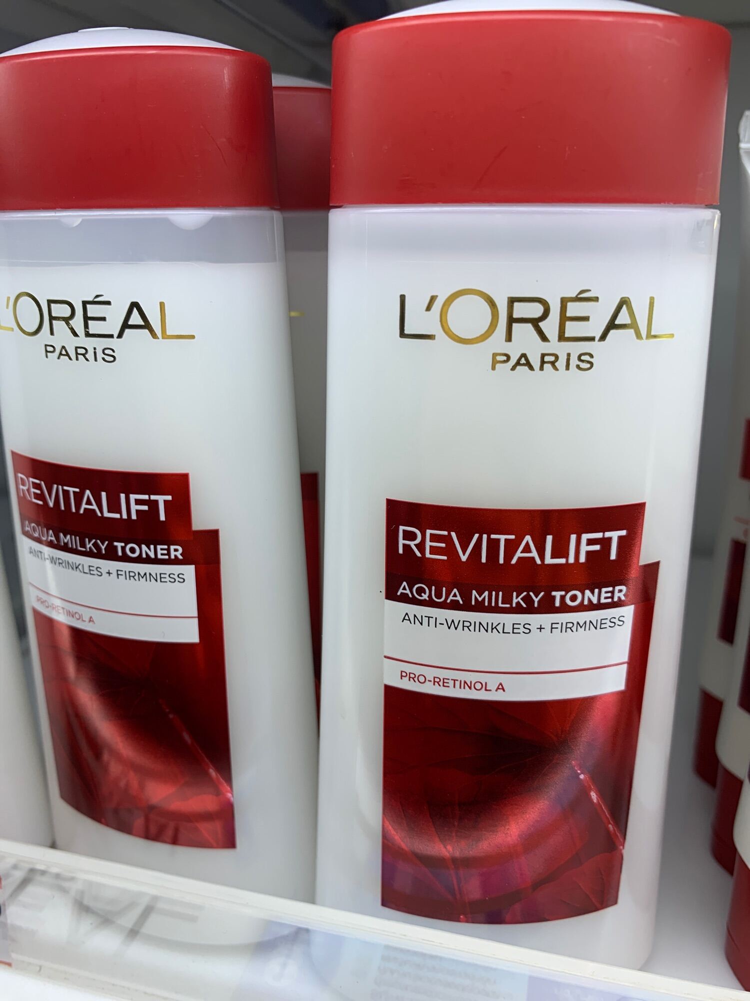 L’Oréal REVITALIFT AQUA MILKY TONERลอรีอัล ปารีส รีไวทัลลิฟท์ อะควา มิลค์กี้ โทนเนอร์บำรุงผิว 200 มล.