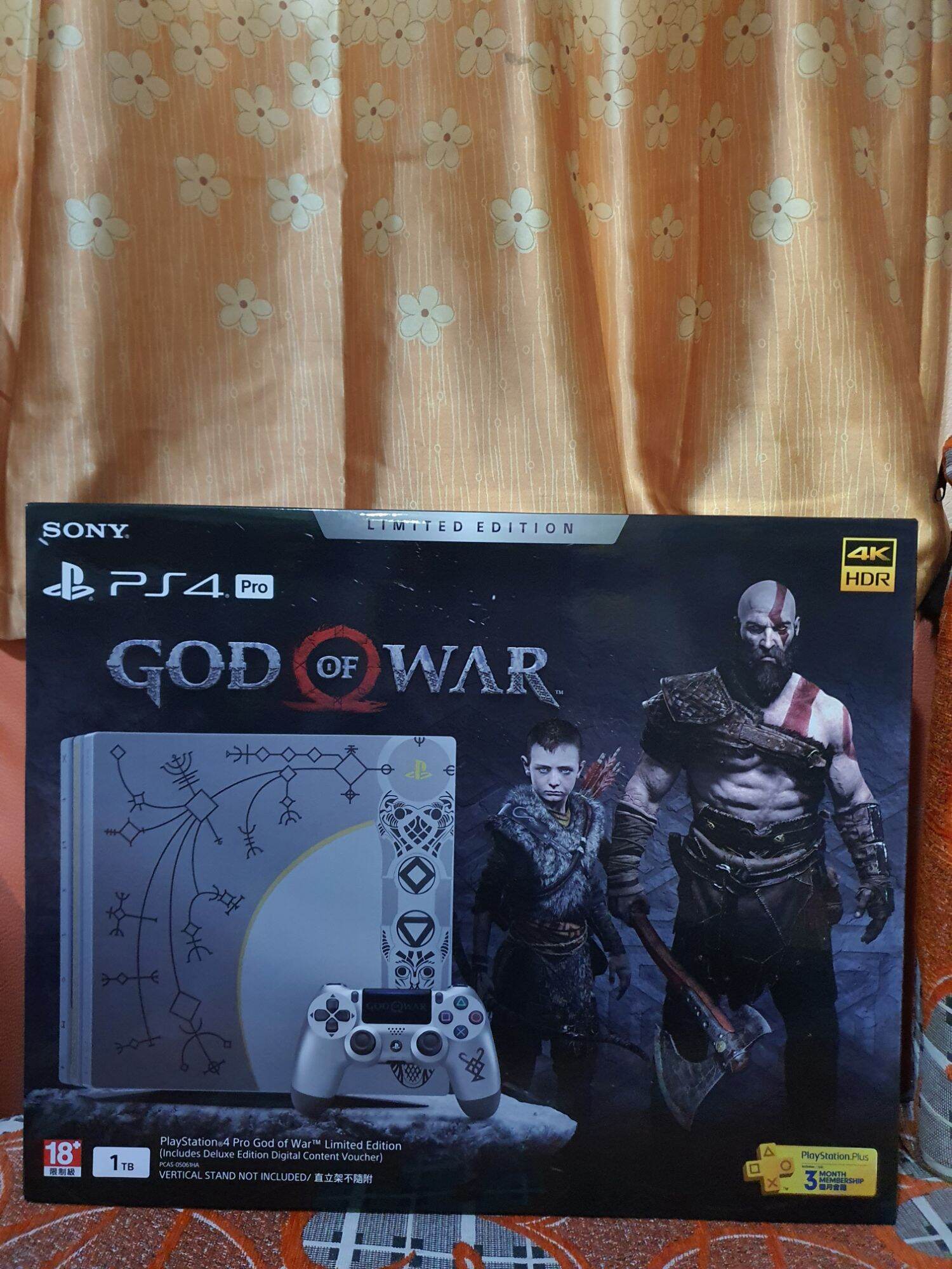 ps4-pro-god-of-war-limited-edition-1-100