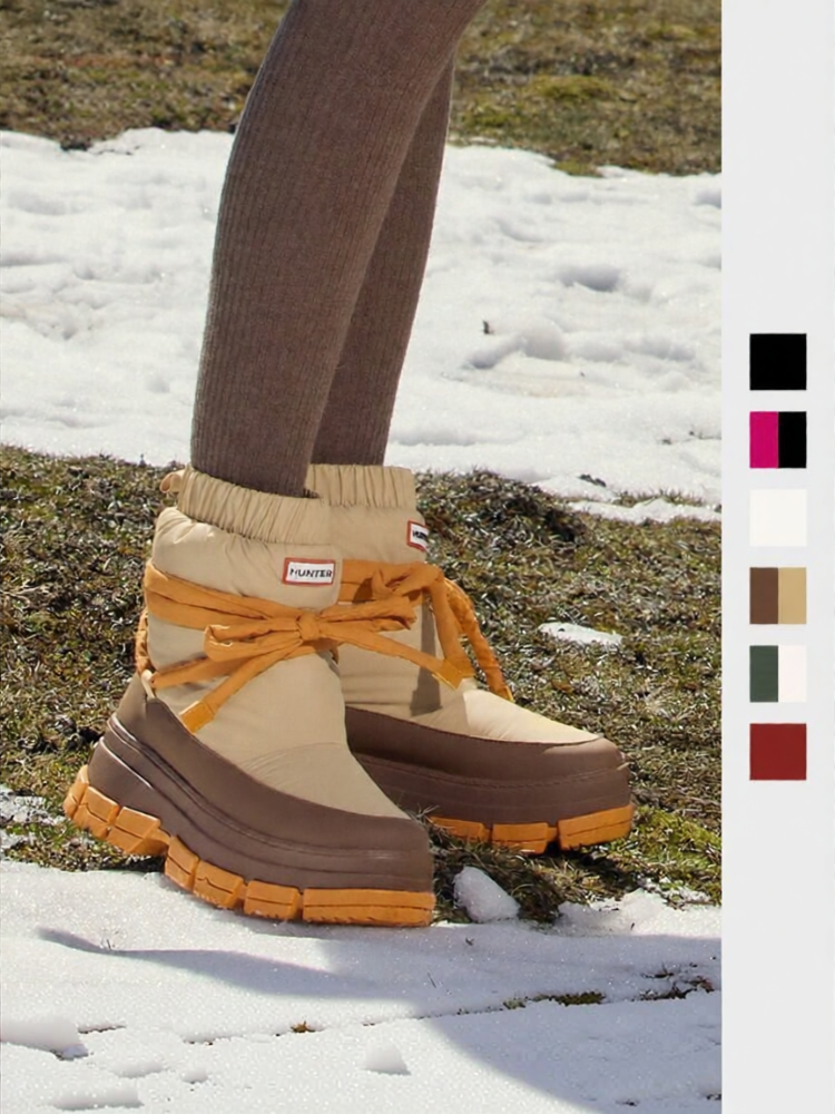 Hunter | Quilted Design Lace-up Snow Boots For Outdoor Camping ราคา 8,829 บาท*ส่งฟรี