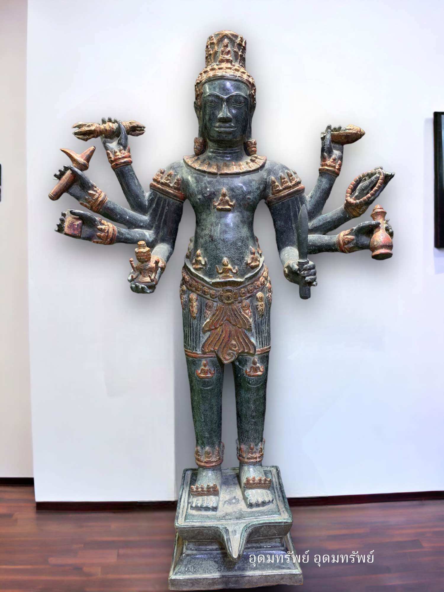 พระโพธิสัตว์ อวโลกิเตศวรเปล่งรัสมี ขนาดองค์สูง 85 เซน ราคา 32,000 บาท*ส่งฟรี