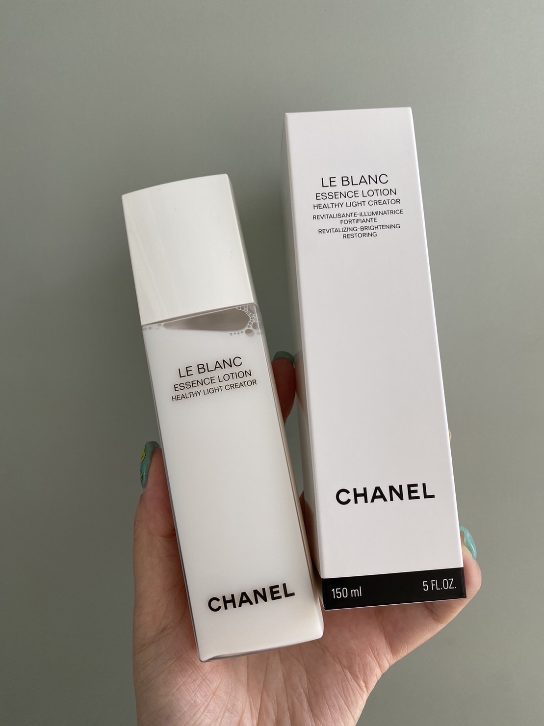 Chanel Le Blanc ราคาถูก ซื้อออนไลน์ที่ - พ.ย. 2023
