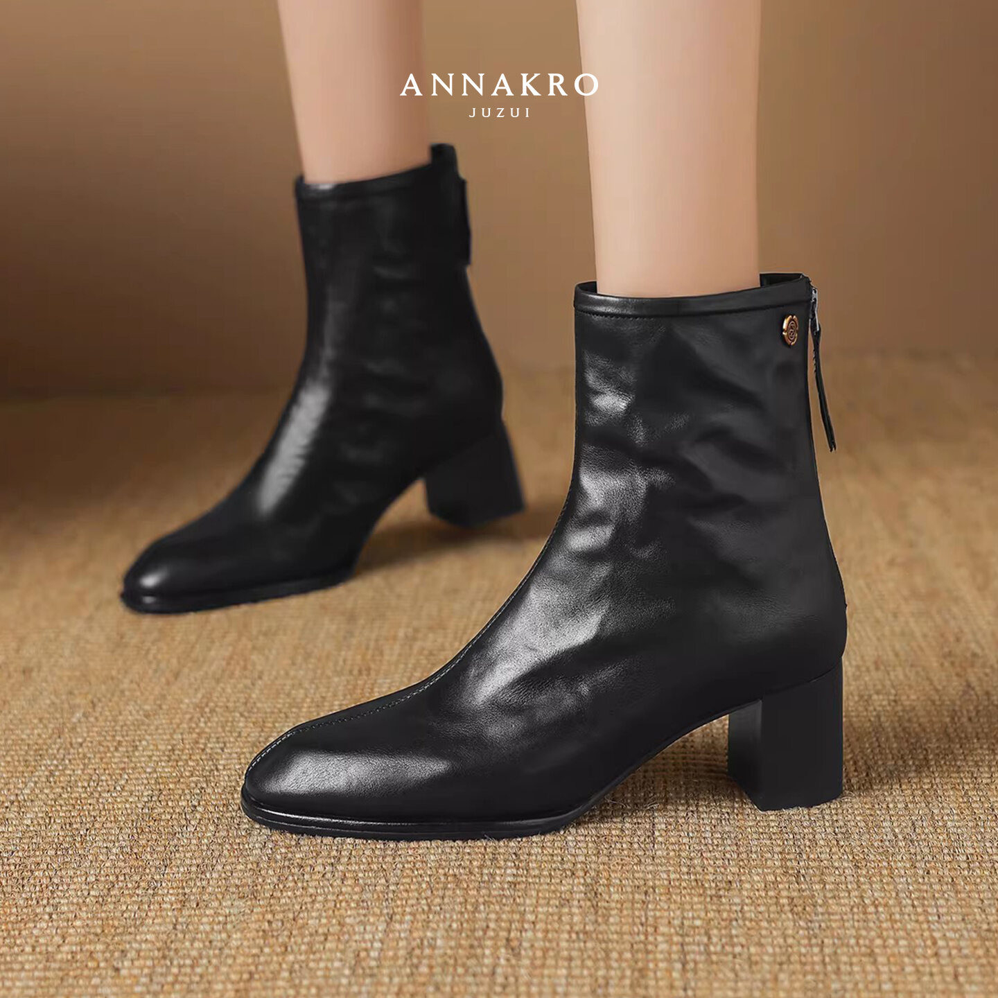 JZ ANNAKRO | Winter Soft Leather Pointed Toe High Heel Ankle Boots With Lining ราคา 3,720 บาท*ส่งฟรี