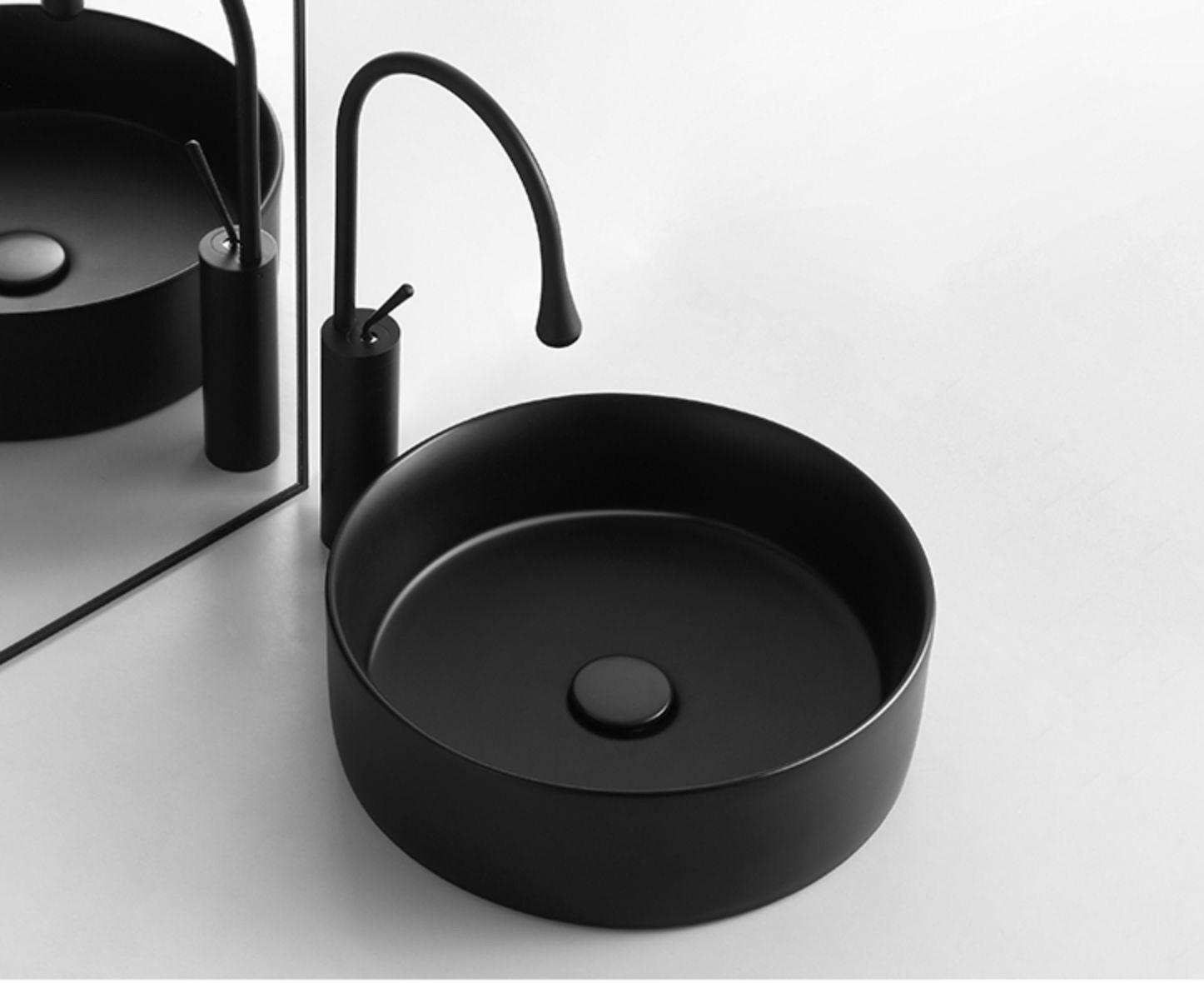 s3cd08277116f4576b2c83e189601417dn-jpg