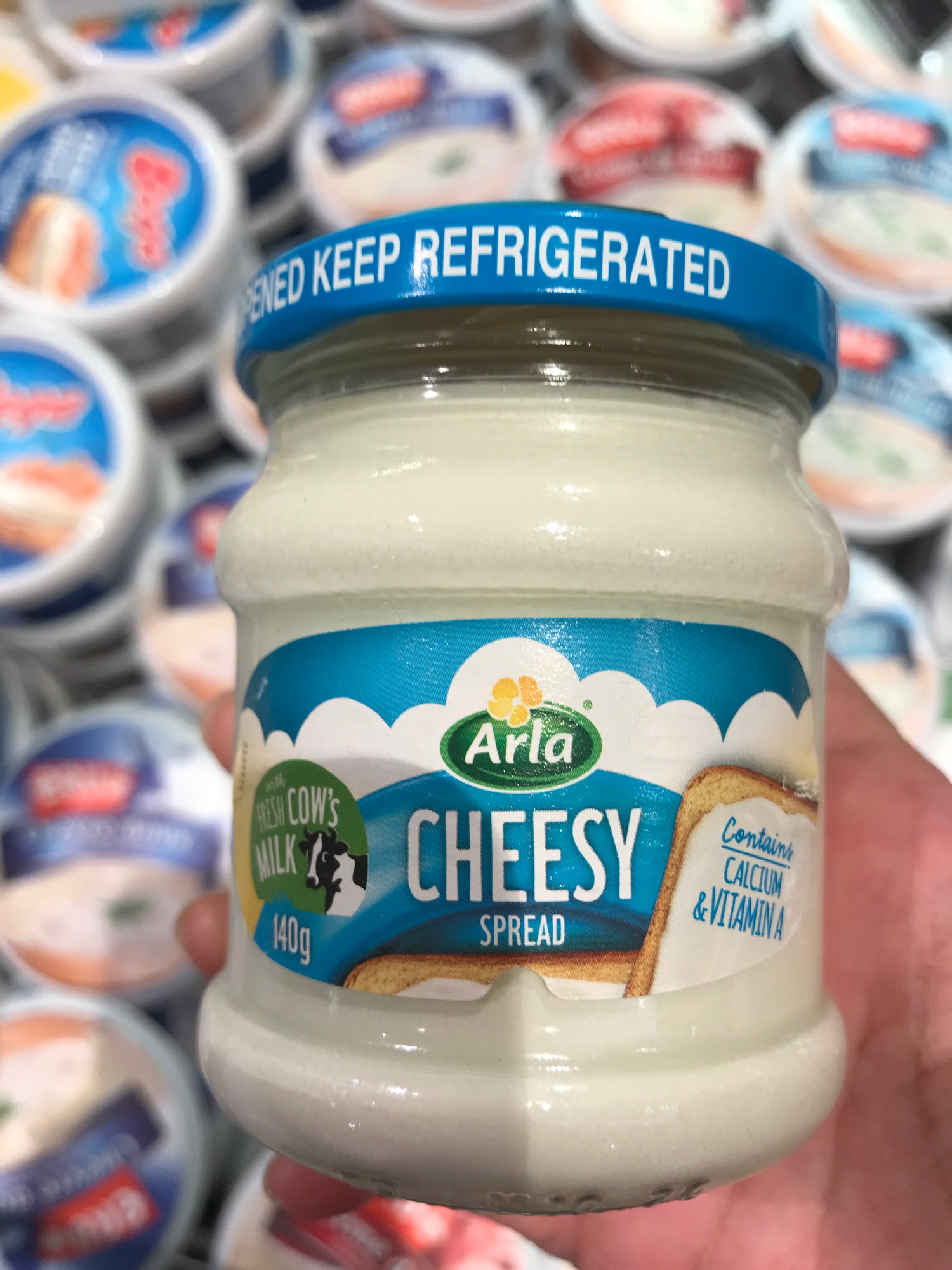 AMPm ESTORE ส่งความอร่อยกับ Arla spread cheese 140g