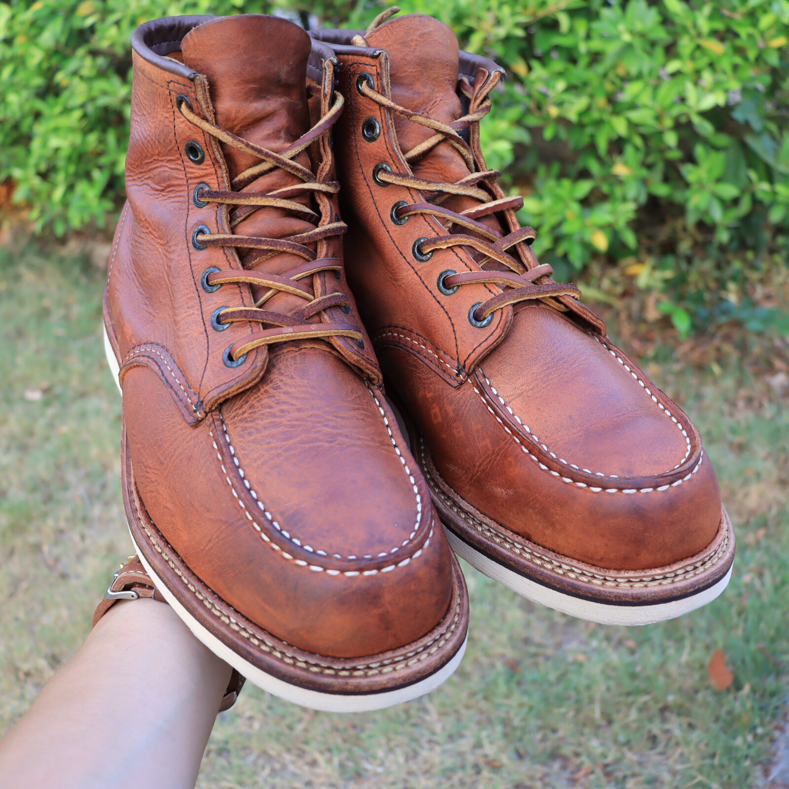 vintage-redwing-1907-moc-toe-boots-copper-leather-made-in-usa