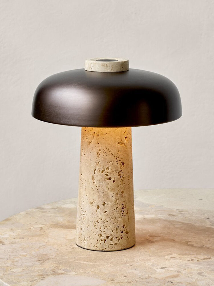 SHANGPINYUN | Creative Designer Desk Lamp ราคา 3,379 บาท*ส่งฟรี