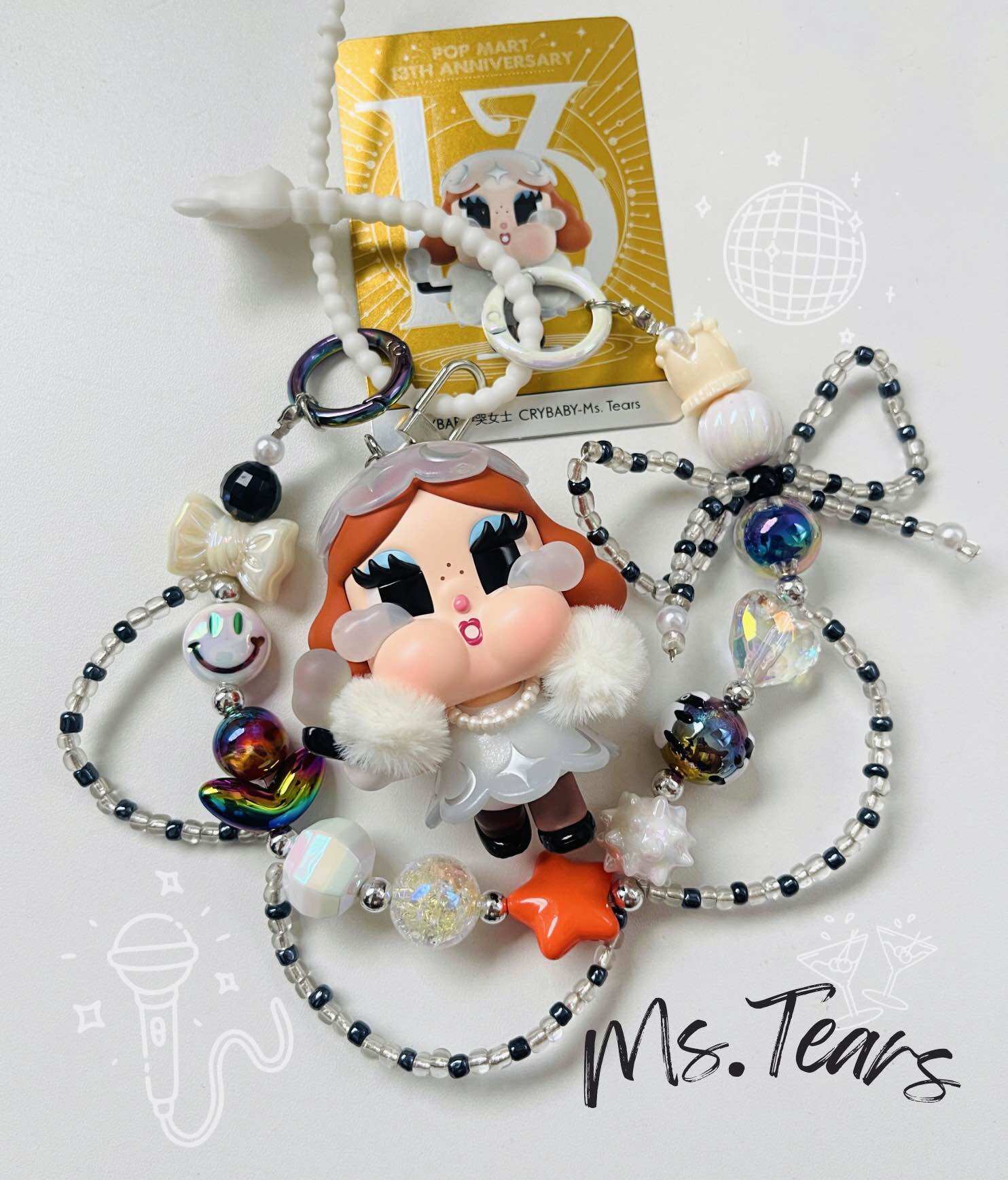 พวงกุญแจ Art Toy จาก Pop Mart‼️ของแท้‼️ พวงกุญแจ diy🌟เจ๊แต๋ว🌟 ราคา 1,450 บาท*ส่งฟรี