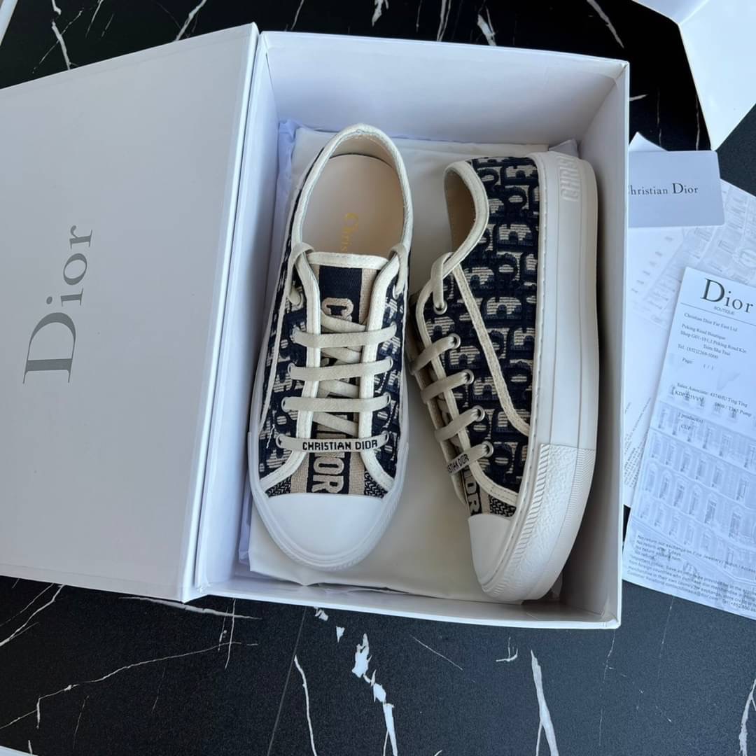 Dior Shoes For Women ราคาถูก ซื้อออนไลน์ที่ - มิ.ย. 2022 | Lazada 