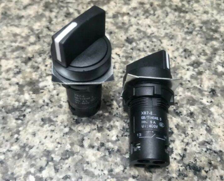 Selector Switch 3P 22mm. XB7-ED21 สวิทซ์ลูกศร 22มิล on-off / on-off-on ...