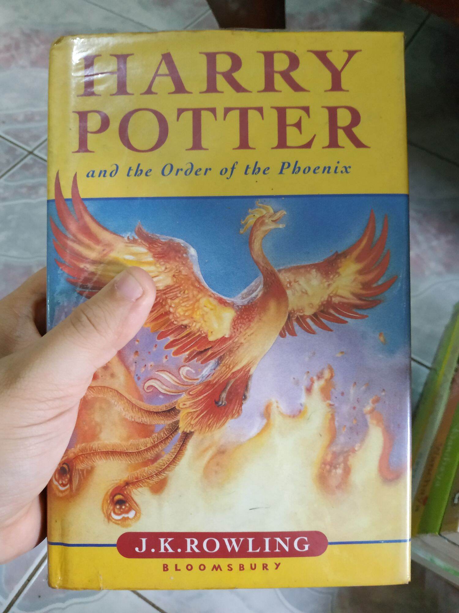 หนังสือนิยายภาษาอังกฤษ ปกแข็ง Harry potter ภาคีนกฟีนิกส์ สภาพบ้านเน้นอ่านเก่า