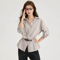 7.Modifier | เสื้อเบลาส์ทรงสลิมฟิต ดีไซน์ทันสมัยและหลากหลาย