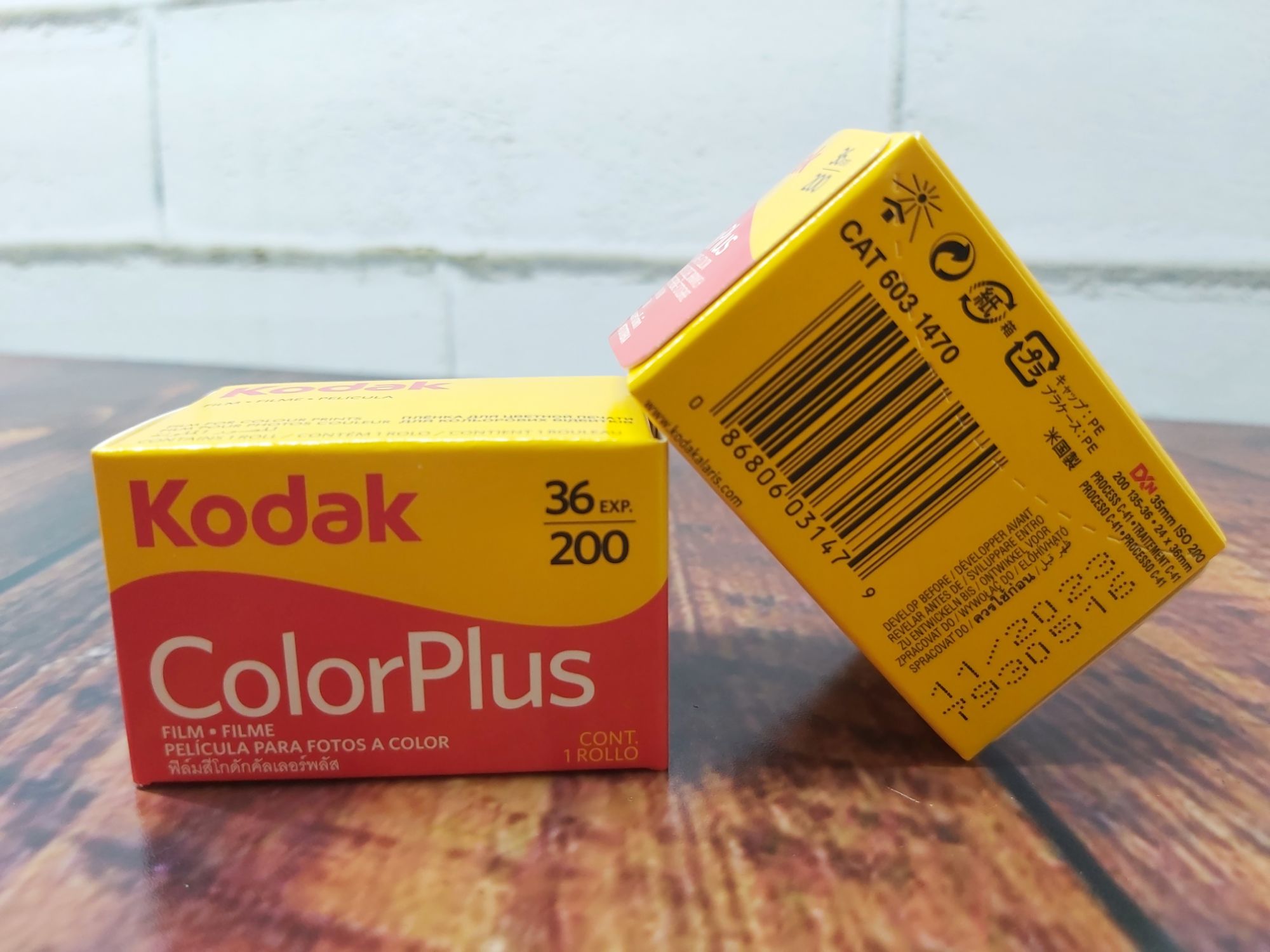 ฟิล์มสี Kodak Color Plus ISO200  36exp.หมดอายุ 06/2023