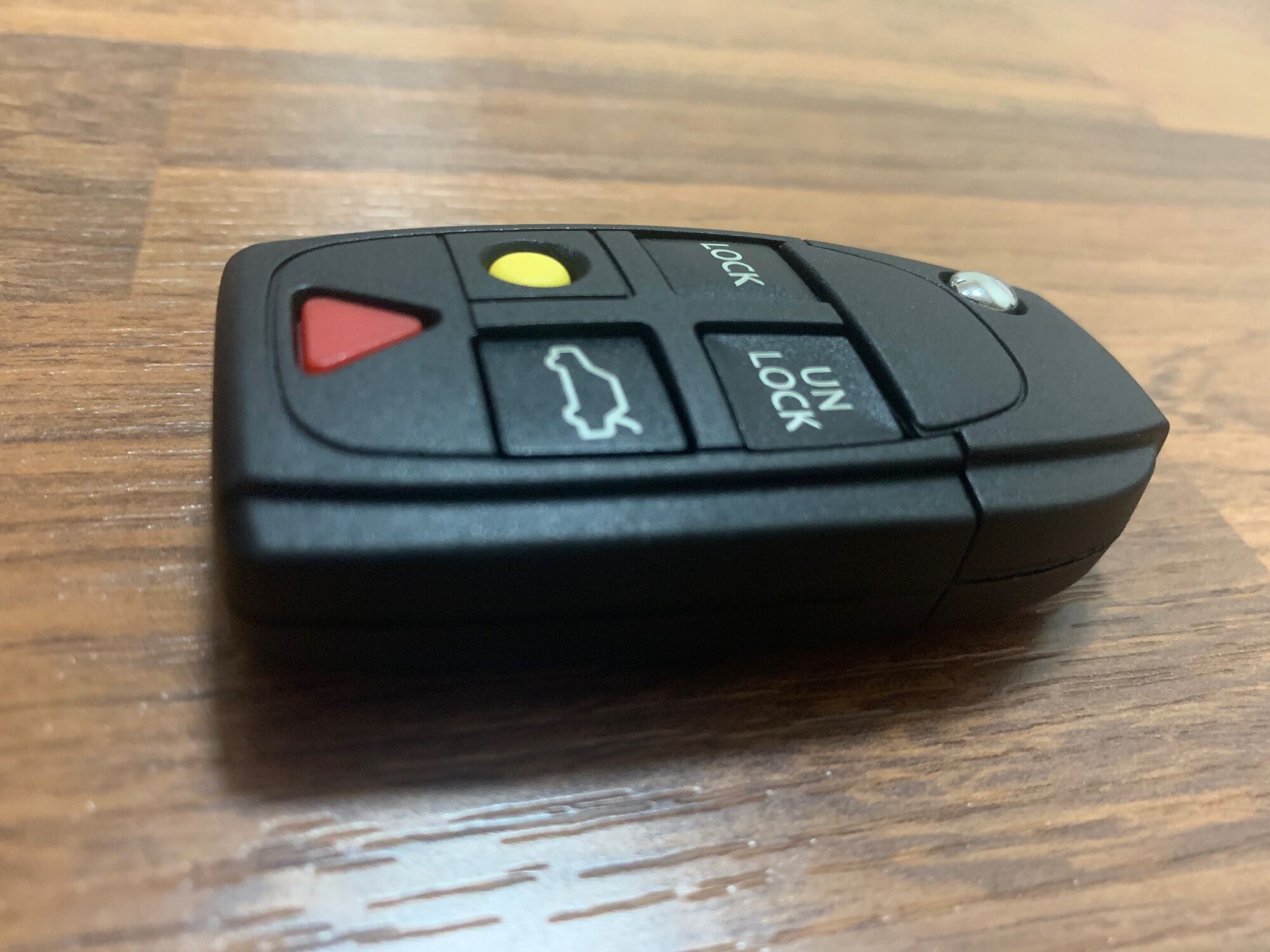 5 Button Modified Folding Flip Remote Key Shell For Volvo S60 S80 V70 XC90 XC70 กุญแจ