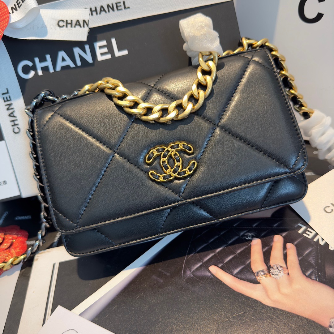 Chanel 3 สาย ราคาถูก ซื้อออนไลน์ที่ - ก.ย. 2023