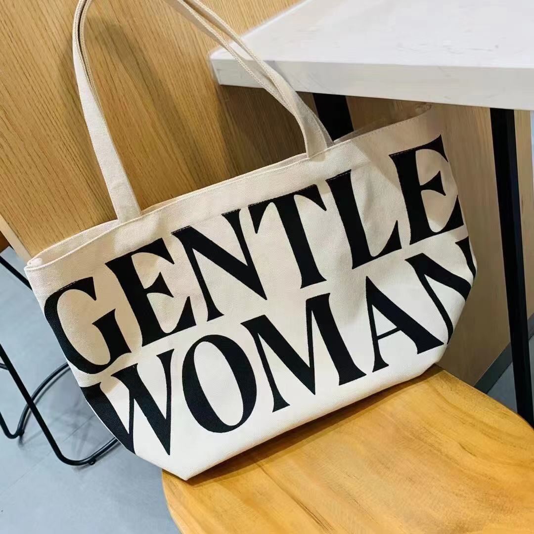 กระเป๋าผ้าใบใหญ่โลโก้สุดฮิต GENTLEWOMAN วัสดุผ้าดิบใบใหญ่ตรงปกงานดี