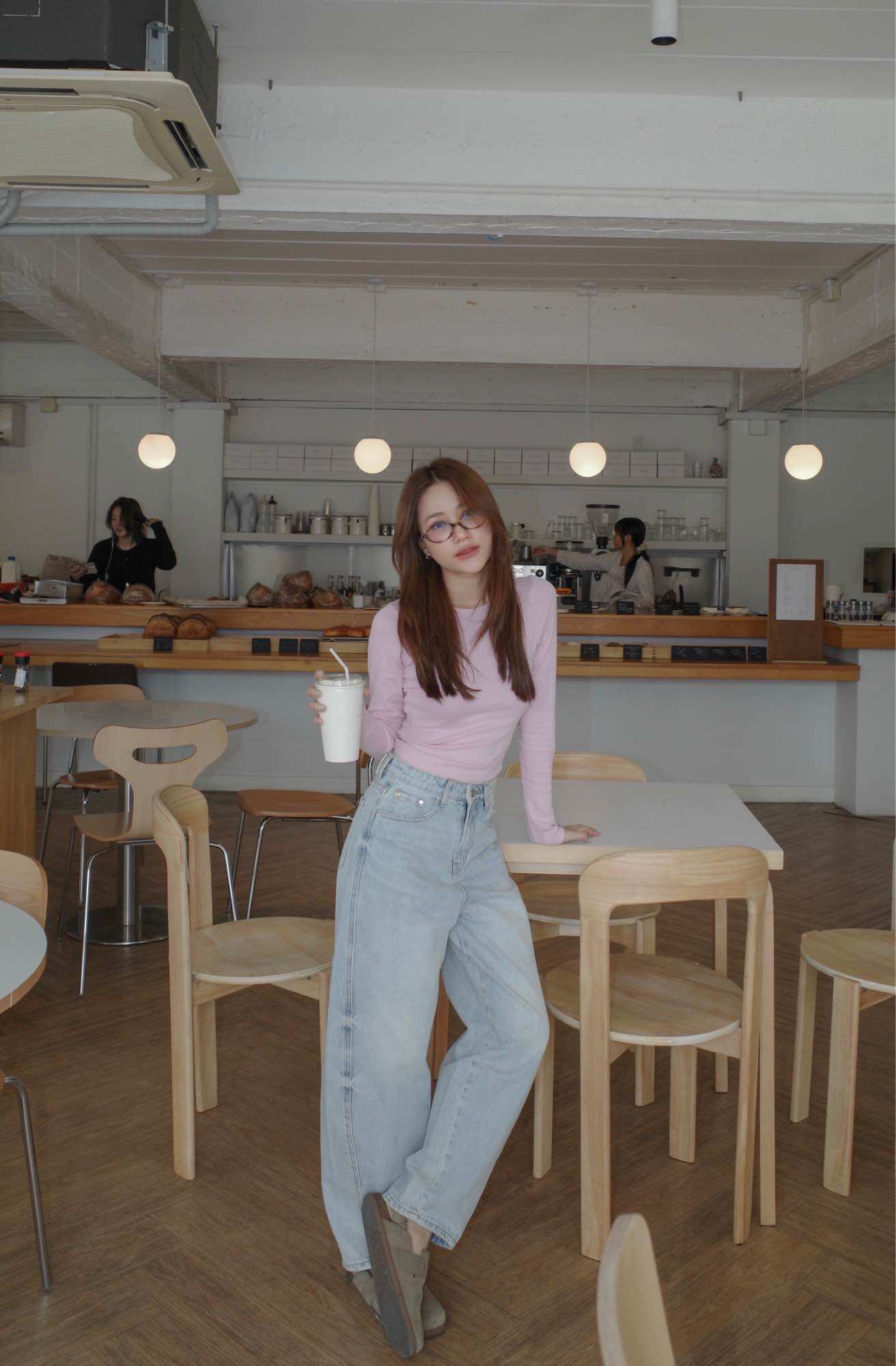 GLAMCLOTHES MISSING DENIM กางเกงยีนส์ขายาวขาเต่อ ทรงมินิบอลลูน เอวกลาง ราคา 990 บาท*ส่งฟรี