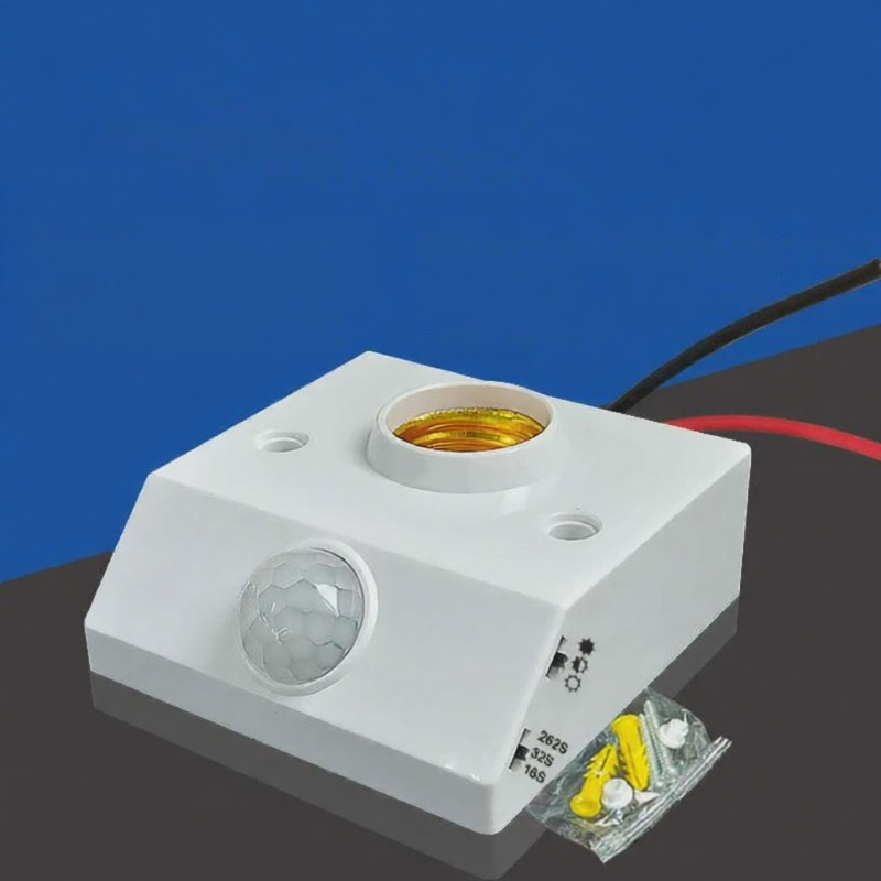 QIUZHISE | Infrared Smart Motion Sensor Switch 220V E27 Socket ราคา 116 บาท*ส่งฟรี