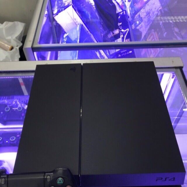 ps4 500GB(playstation4 ความจุ500gb) - ยี่ห้อ Sony Computer Entertainment ราคา 6,990 บาท*ส่งฟรี