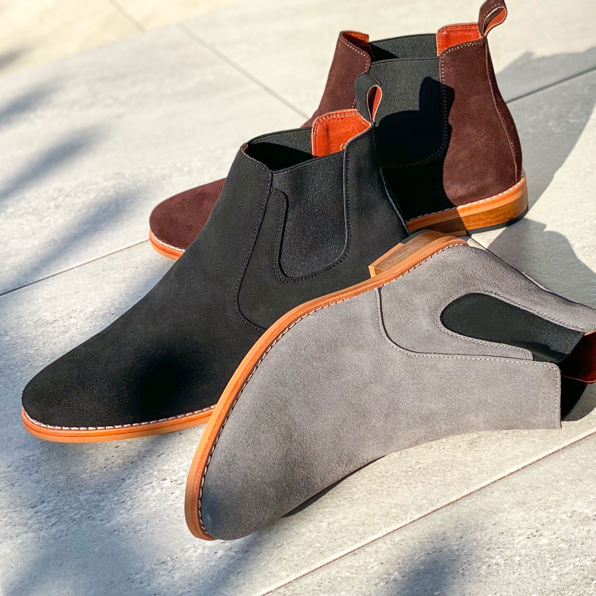 Cosmos Metal Sneaker