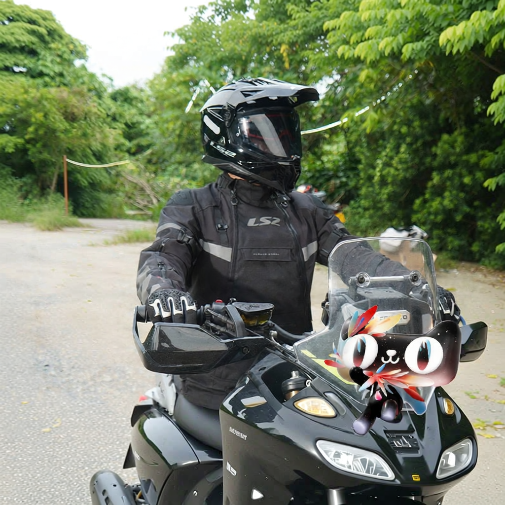 LS2 | Waterproof Wear-Resistant Tear-Resistant Warm Motorcycle Riding Suit ราคา 12,930 บาท*ส่งฟรี
