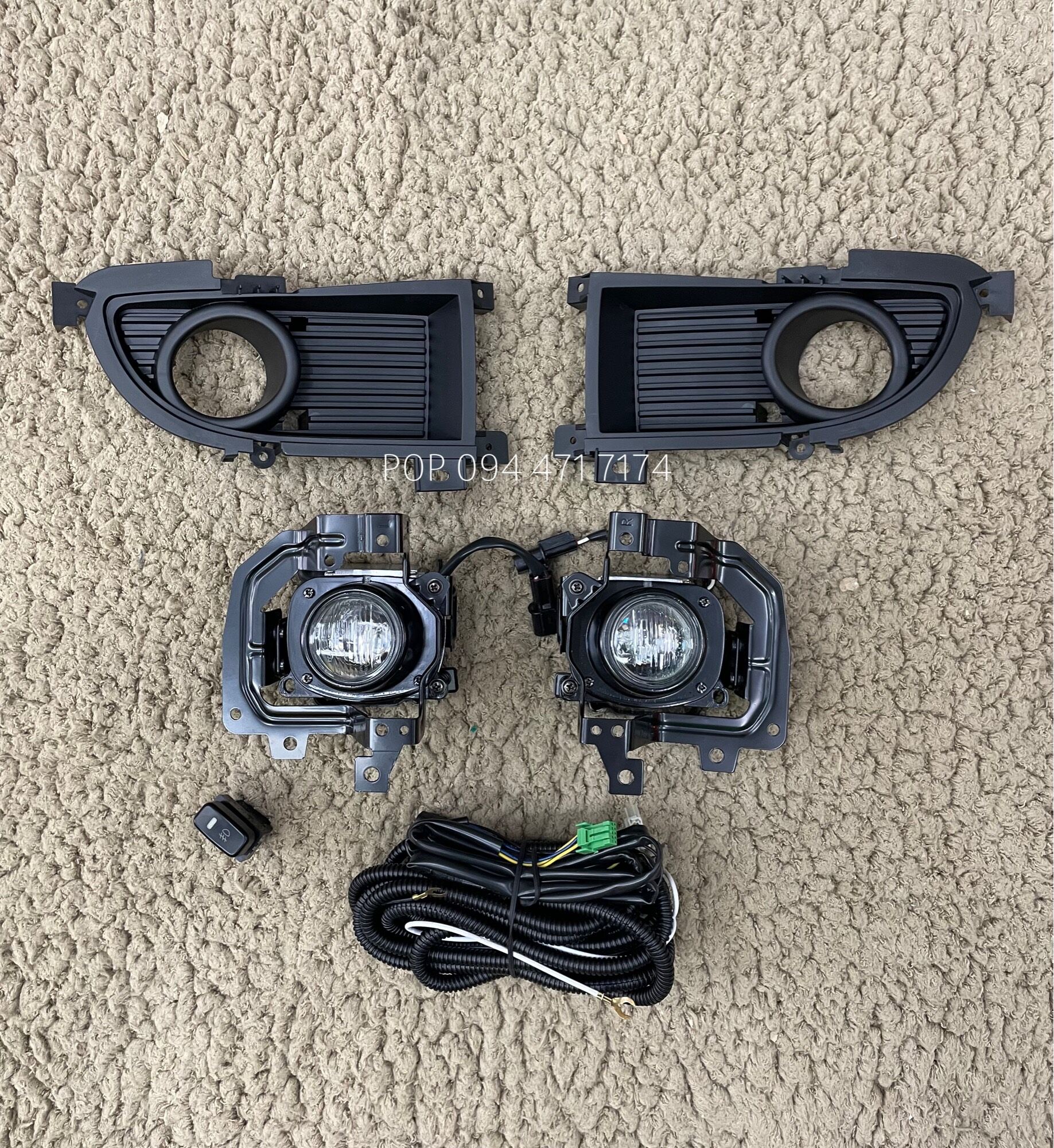 Fog Lights, Spotlights, Mitsubishi Lancer, Year 2005 2006 2007 Lancer 2005-2007 Foglamp Sportlight Mitsubishi Lancer, Department Store Style ราคา 1,100 บาท*ส่งฟรี