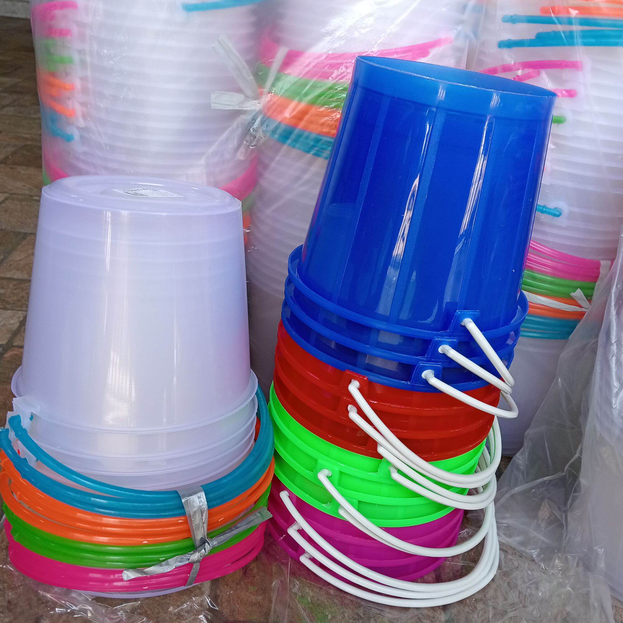 ถังสงกรานต์[[ยกโหล12ใบ]]ถังน้ำ สงกรานต์ ราคา  150 บาท*ส่งฟรี