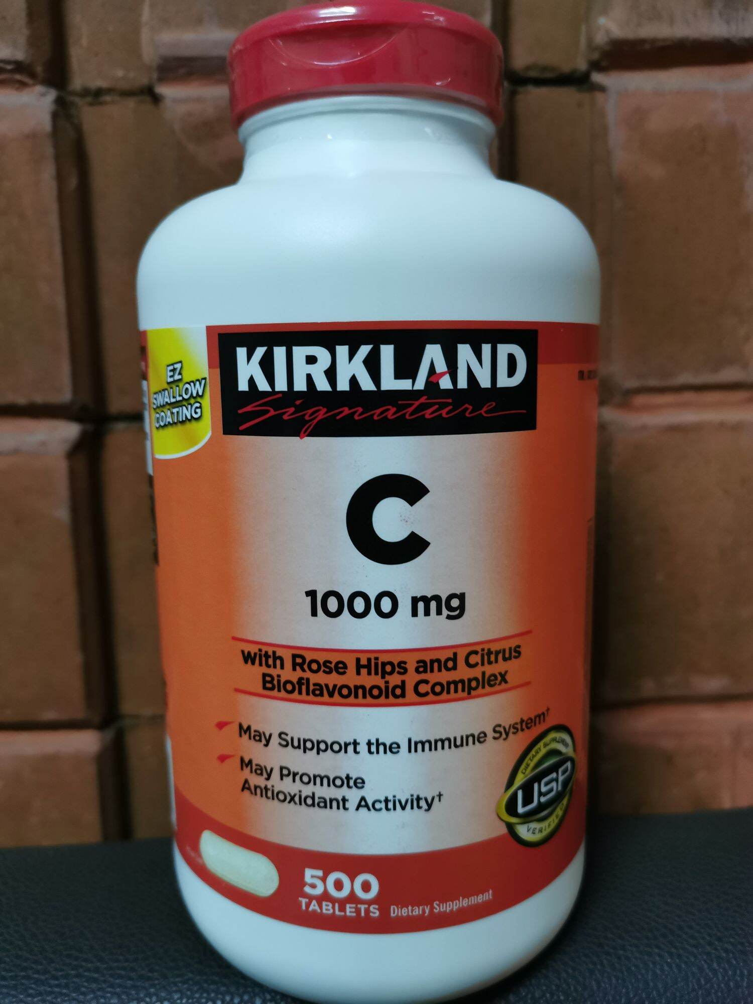 Kirkland Vitamin C 1000 mg จำนวน EXP.03/24 500 Tablets C with Rose Hips