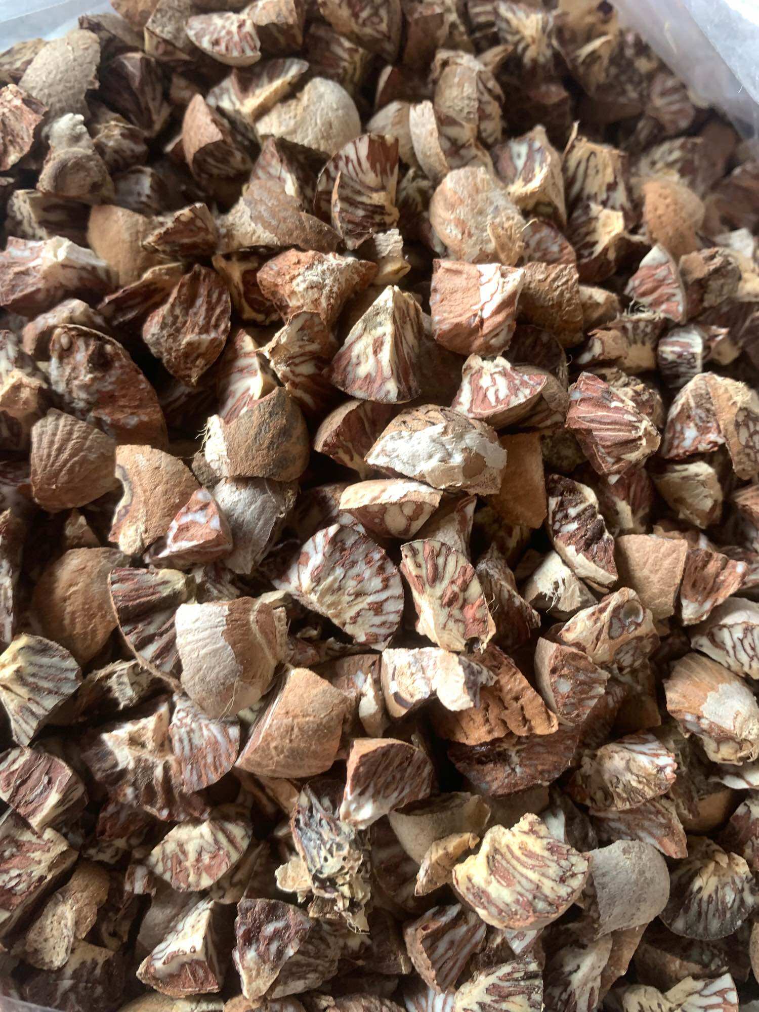 Chopped Betel Nut, Burmese Betel Nut (500 Grams) ราคา 115 บาท*ส่งฟรี