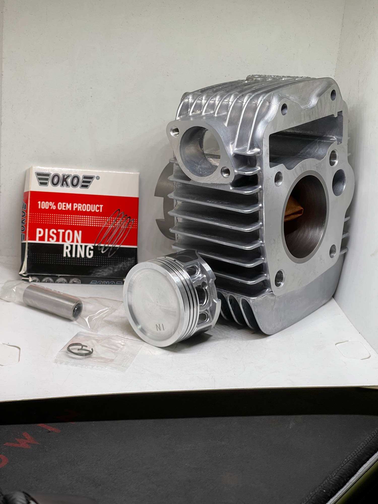 อะไหล่ OKO เสื้อสูบ+ลูกสูบ สำหรับ HONDA WAVE 125 [12100-KPH-900] สินค้าคุณภาพสูงราคาพิเศษ ราคา 1,050 บาท*ส่งฟรี