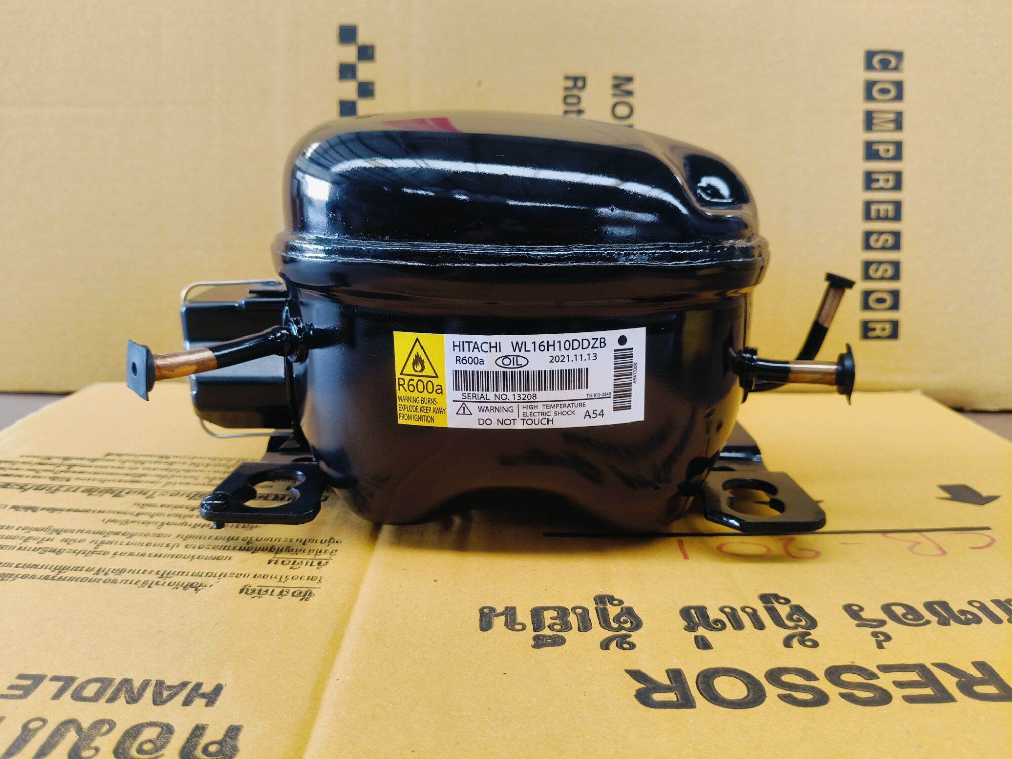 คอมตู้เย็นอินเวอร์เตอร์ ยี่ห้อ HITACHI รุ่น WL16H10DDZB ขนาด 1/5 แรง น้ำยา R600. ( คอมถอด ) ราคา 1,587 บาท*ส่งฟรี