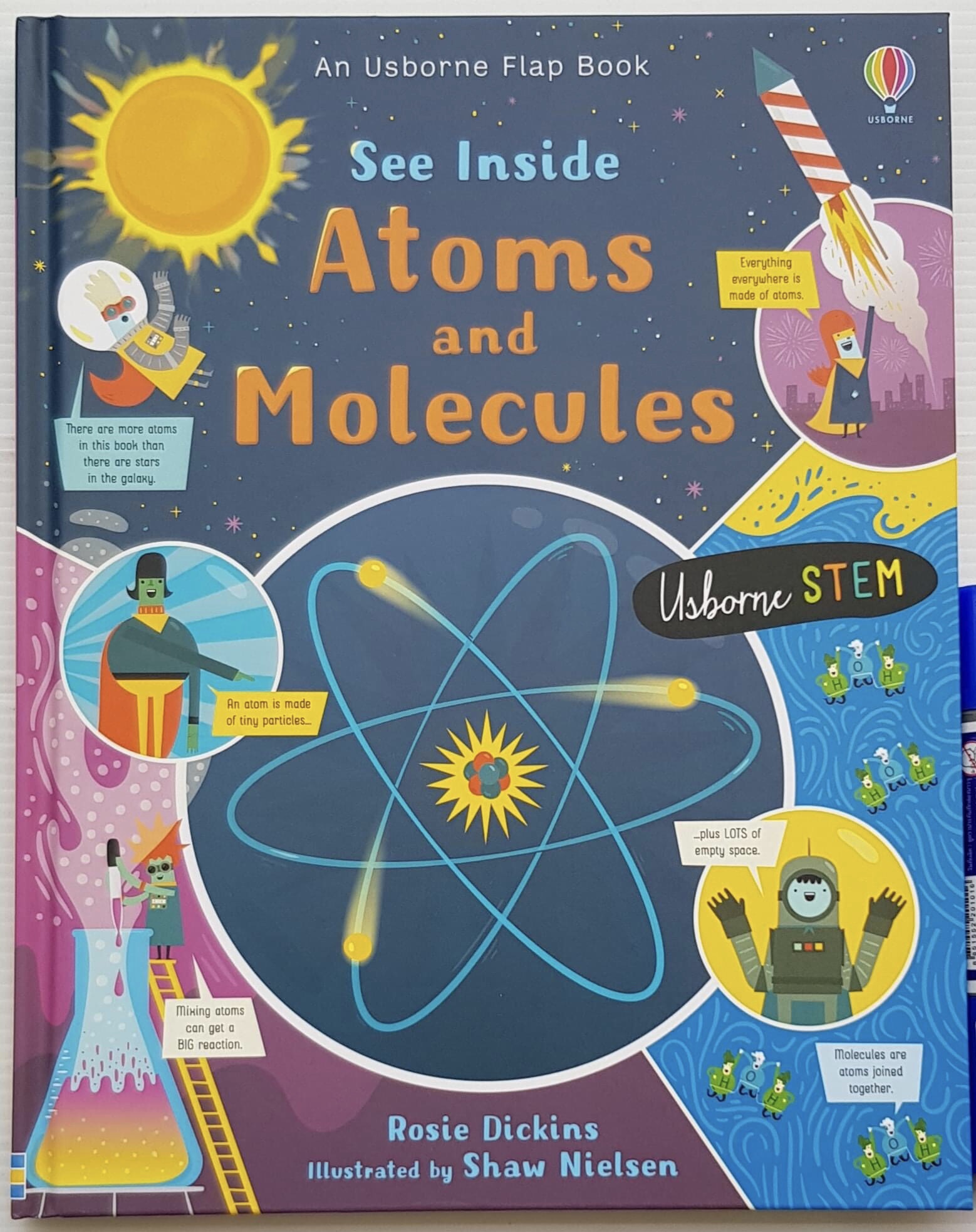 พร้อมส่ง ! ! See inside Atoms Molecules หนังสือความรู้รอบตัว