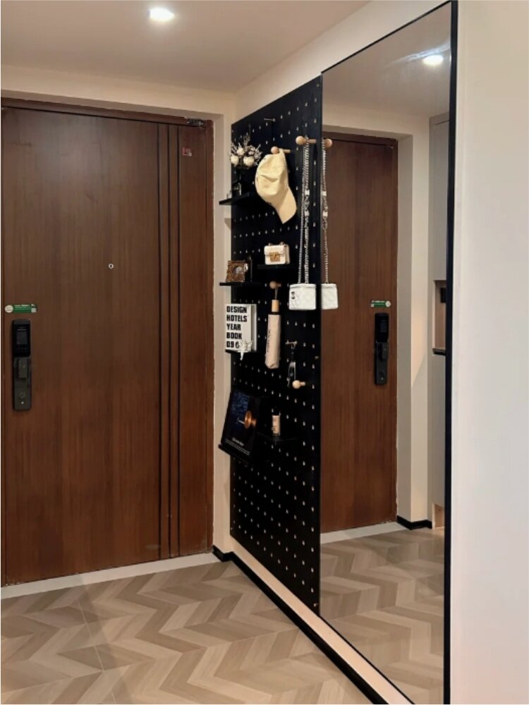 XIAOMUNOLIANGPIN | Entrance Storage and Hanging Rack With Full Length Mirror ราคา 4,871 บาท*ส่งฟรี