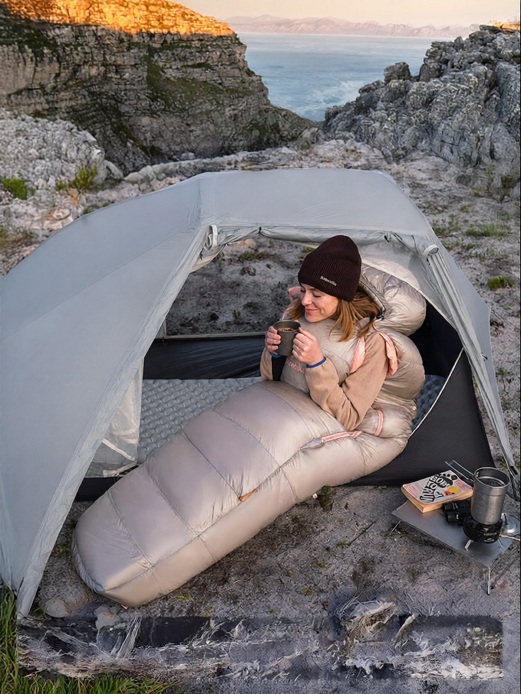 อุปกรณ์กีฬาและฟิตเนส NatureHike Outdoor Camping Light และถุงนอนอุ่นดาวน์ ราคา 16,189 บาท*ส่งฟรี