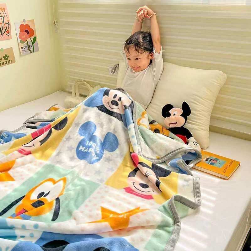 (Ready to Send 🇹 🇭 )Disney Blanket 𝐃𝐢𝐬𝐧𝐞𝐲 Soft Fabric, Cute Pattern, Premium Quality. 🍭 🐻 ราคา 179 บาท*ส่งฟรี