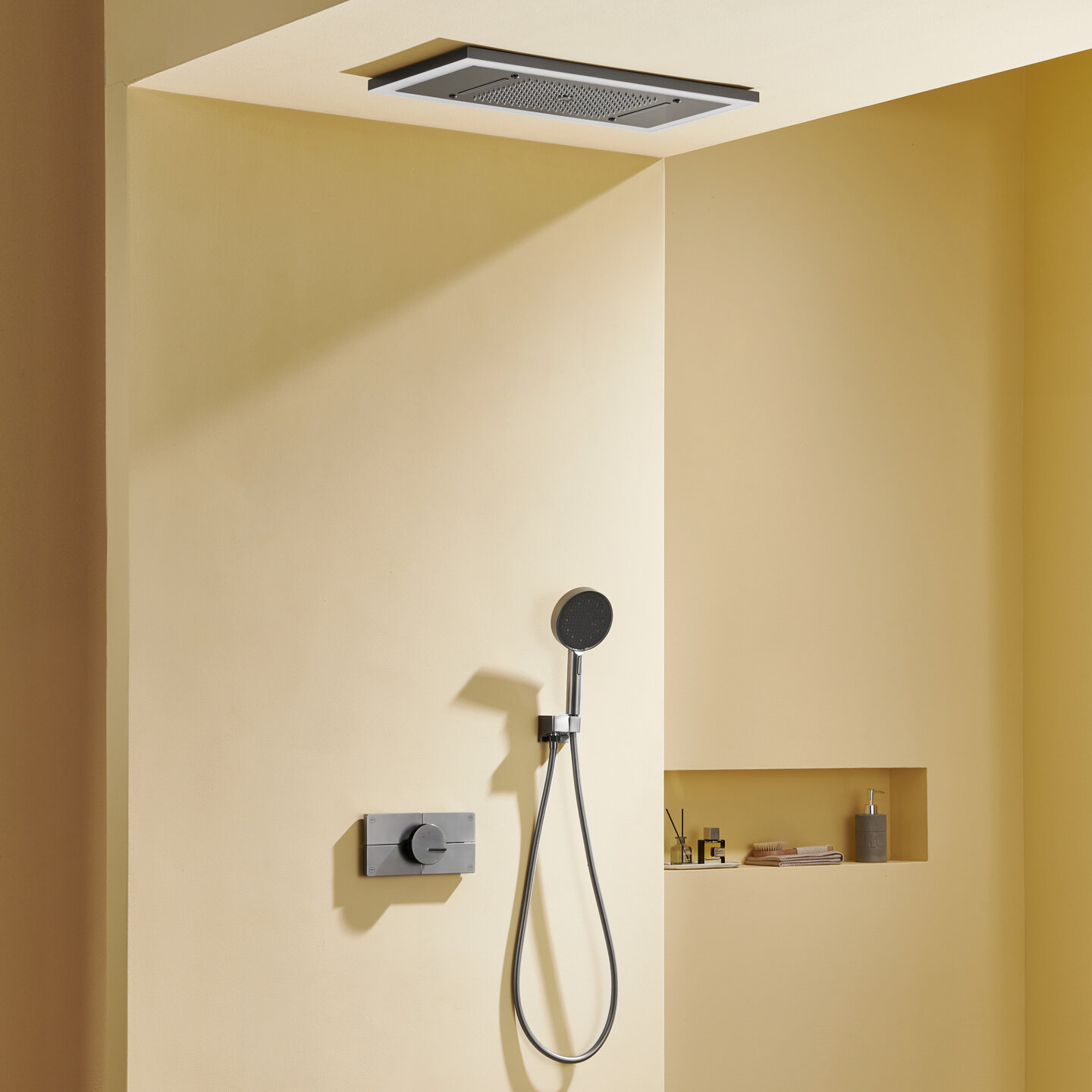 AZOS | Temperature Control LED Wall-Mounted Shower Head Set ราคา 17,962 บาท*ส่งฟรี