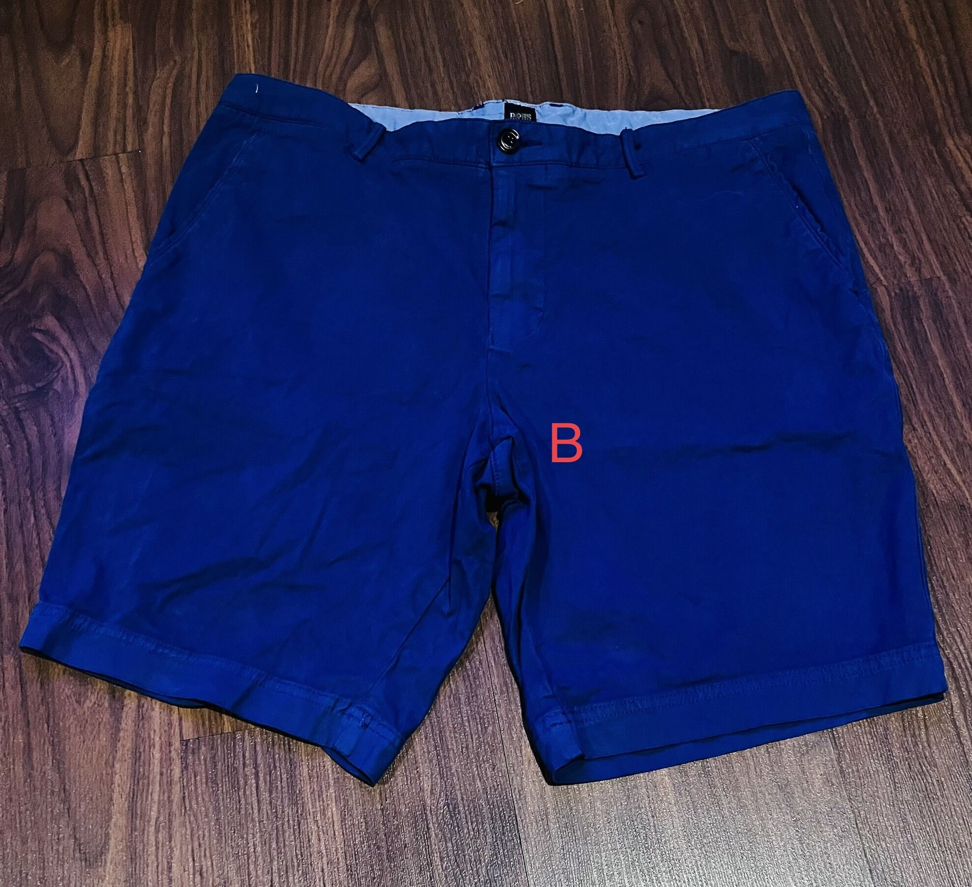 Hugo Boss Slim Fit Chino Shorts In Stretch Cotton กางเกงขาสั้น ผู้ชาย