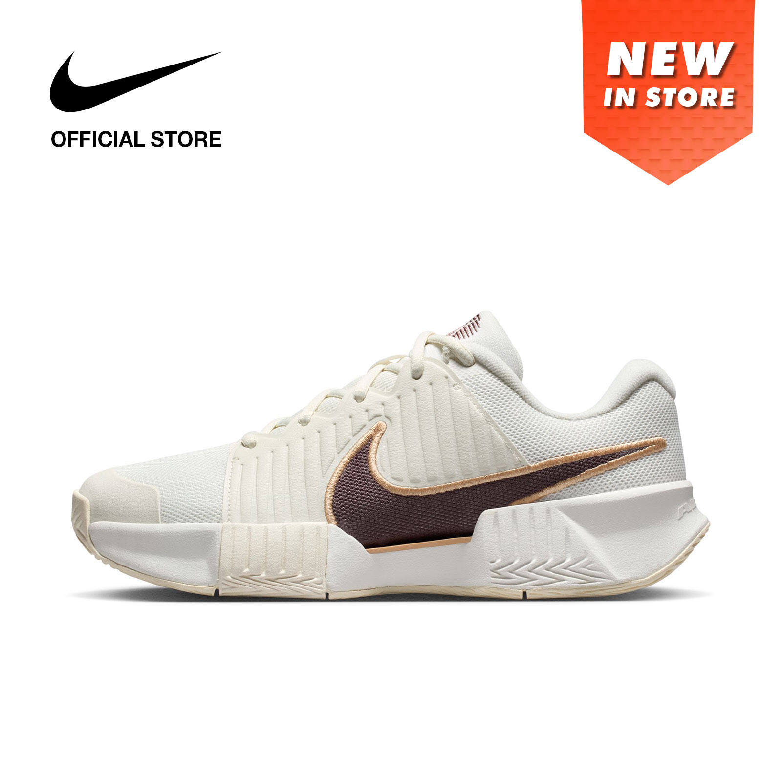 Nike Women's GP Challenge Pro Hard Court Tennis Shoes - Pale Ivory ราคา 4,300 บาท*ส่งฟรี