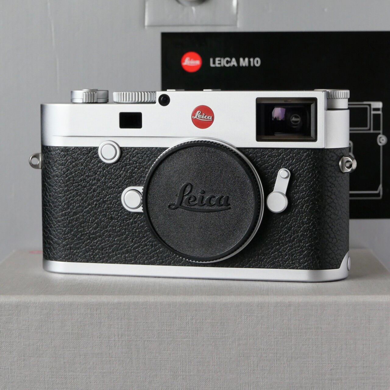 ( Used ) Leica M10 Silver ( Mint ) Leica.Naitounoi ThaiPick
