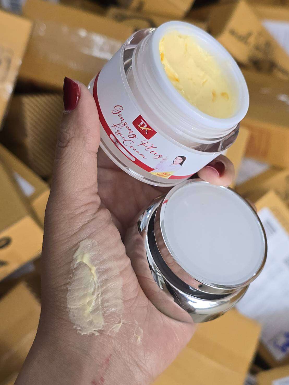 Ginseng Root Cream for Facial Skin Care, Blemishes, Dark Spots, New Formula, Size 15 Grams. ราคา 390 บาท*ส่งฟรี