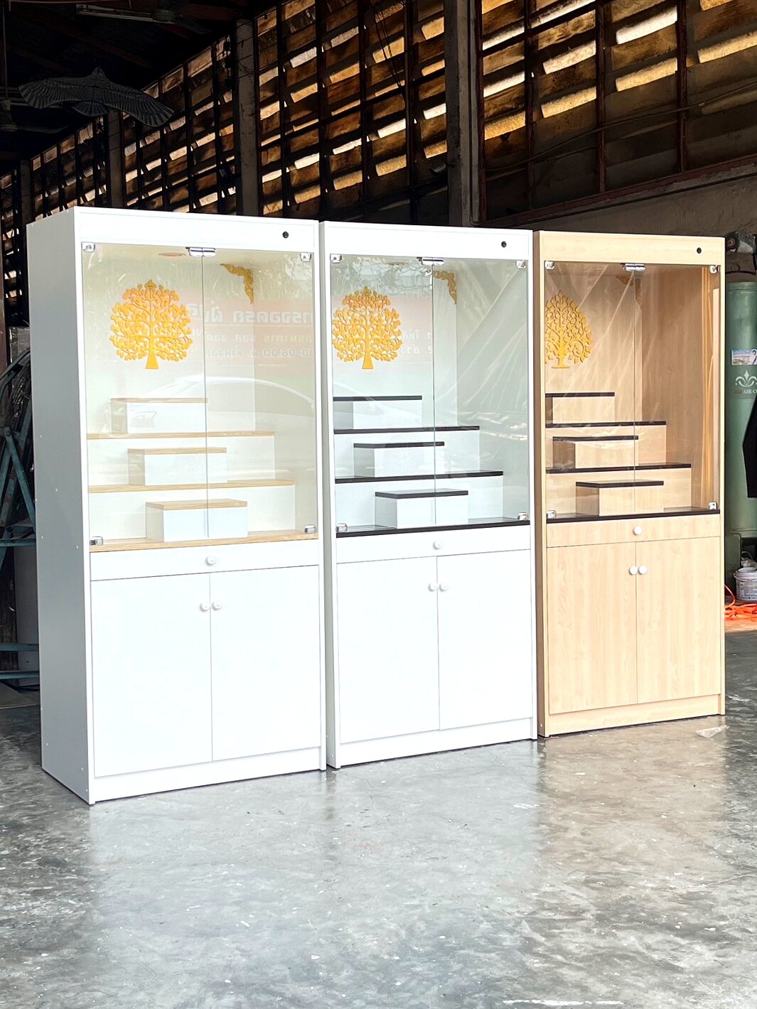 Shrine for Worshiping the Buddha, 80 Cm. (Delivery Is Only Within the Bangkok Area and Its Surroundings Only. (Route Does Not Exceed 50 Km. Starting from Phuthothong District)) ราคา 7,990 บาท*ส่งฟรี