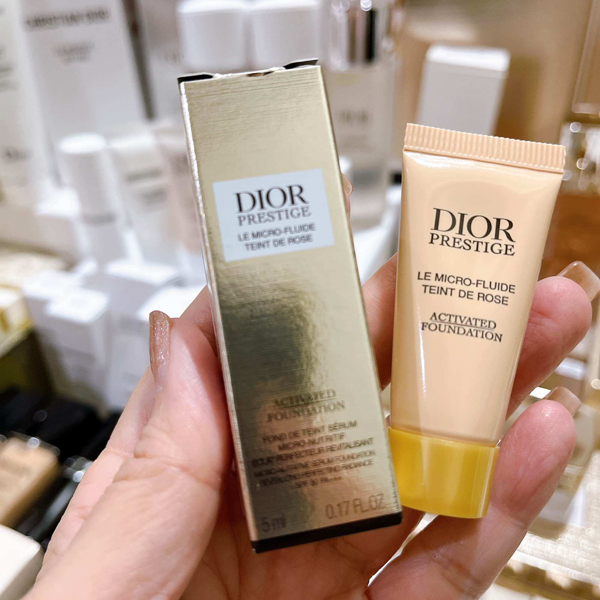 Foundation Cream (Produced 2025) New Formula, Trial Size, Dior Prestige Le Micro-Fluide Teint De Rose 5 Ml, Color 1N. ราคา 490 บาท*ส่งฟรี