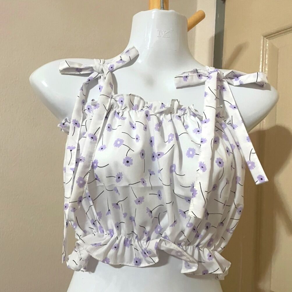 12371111 Kimmycc Pleat Top main image 1