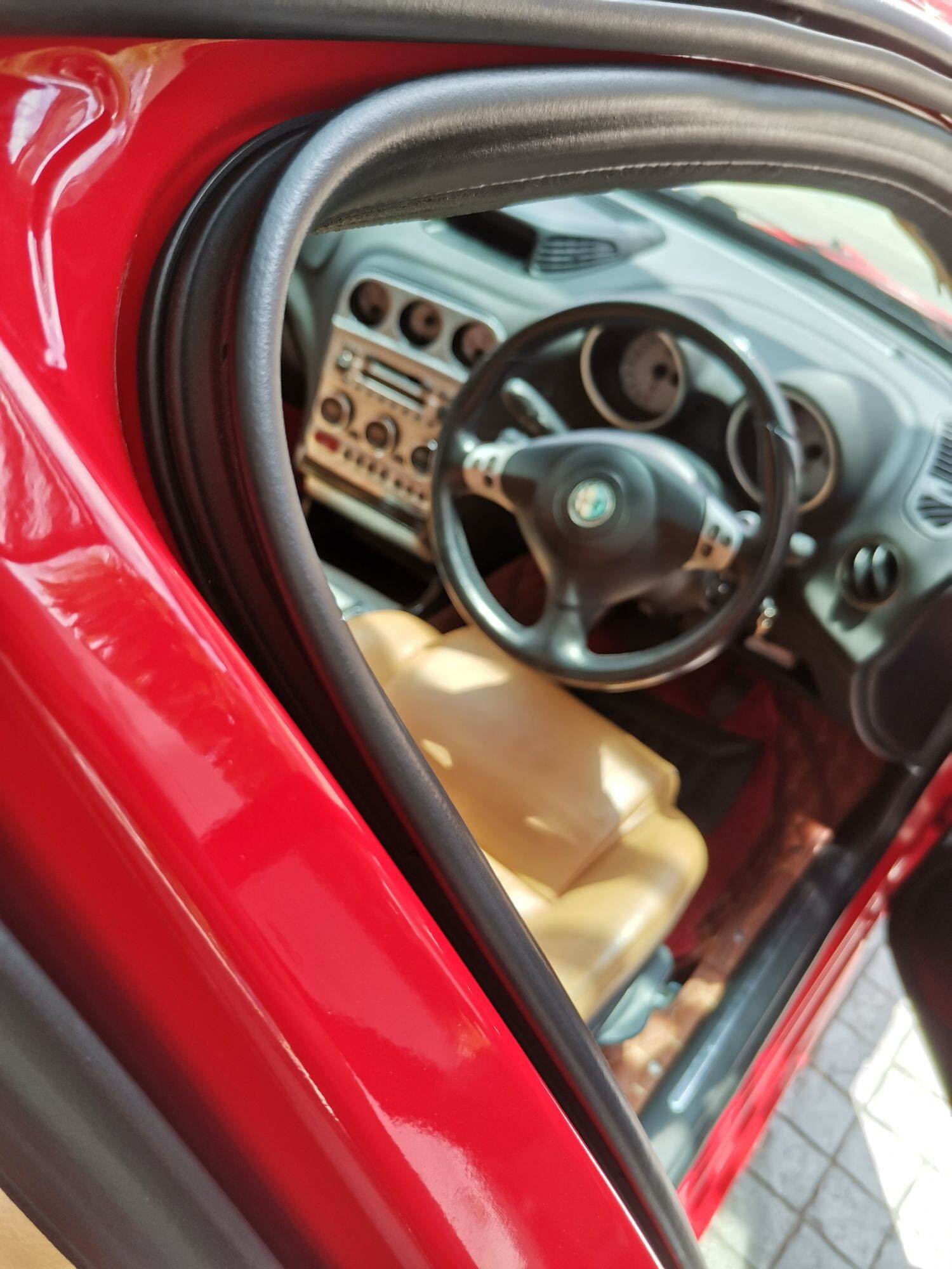 รูปภาพของ ยางขอบประตู Alfa Romeo 156