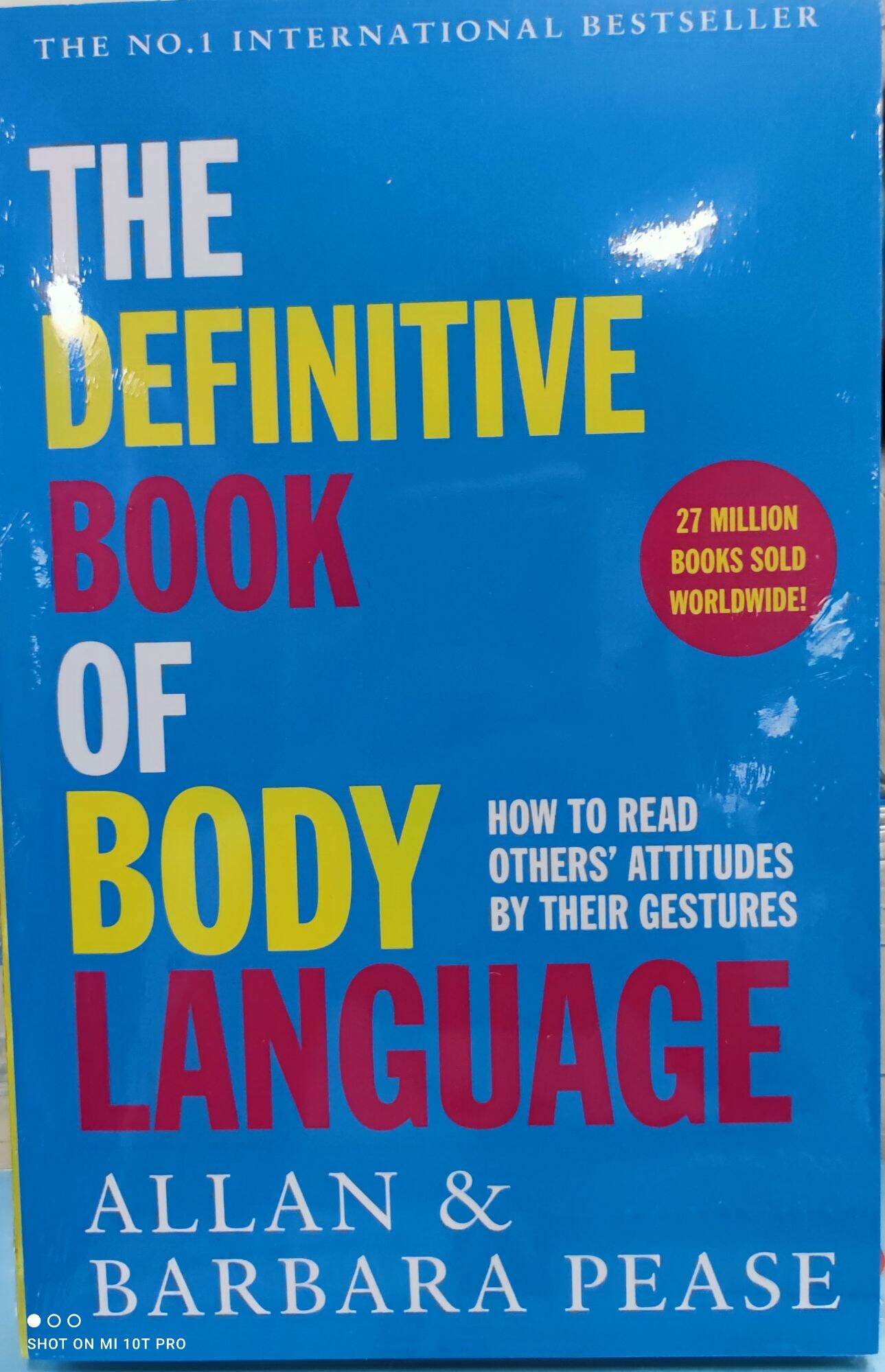 the-definite-book-of-body-language-see-first-thaipick