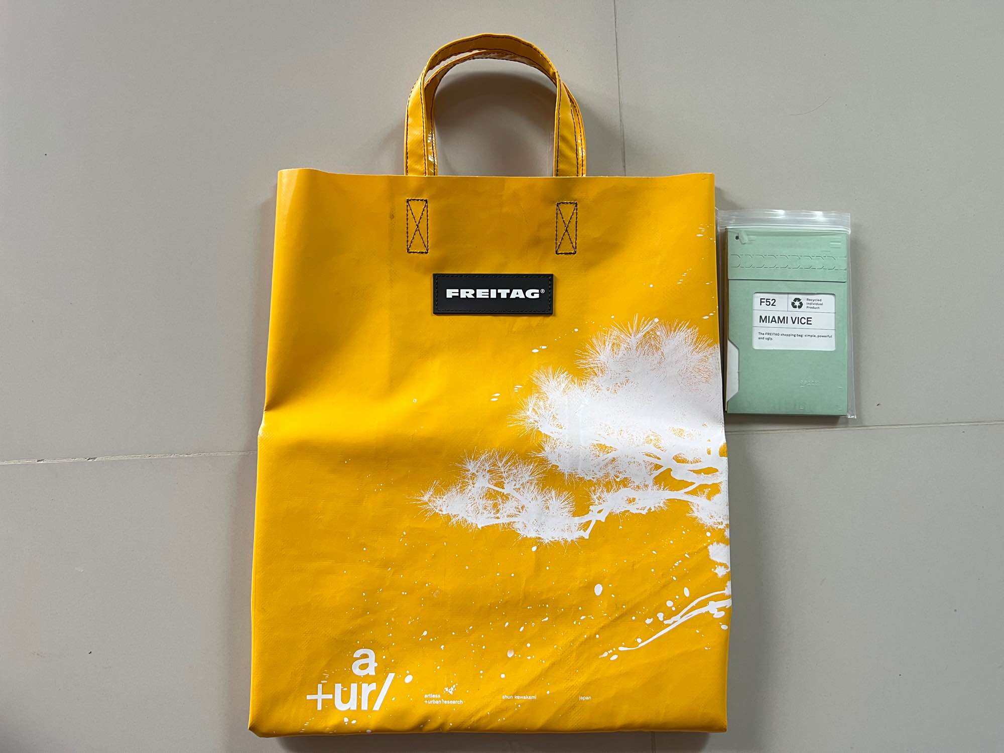 バッグ freitag miami vice wabi sabi フライターグ×アーバンリサーチ×川上シュンの限定コラボバッグ