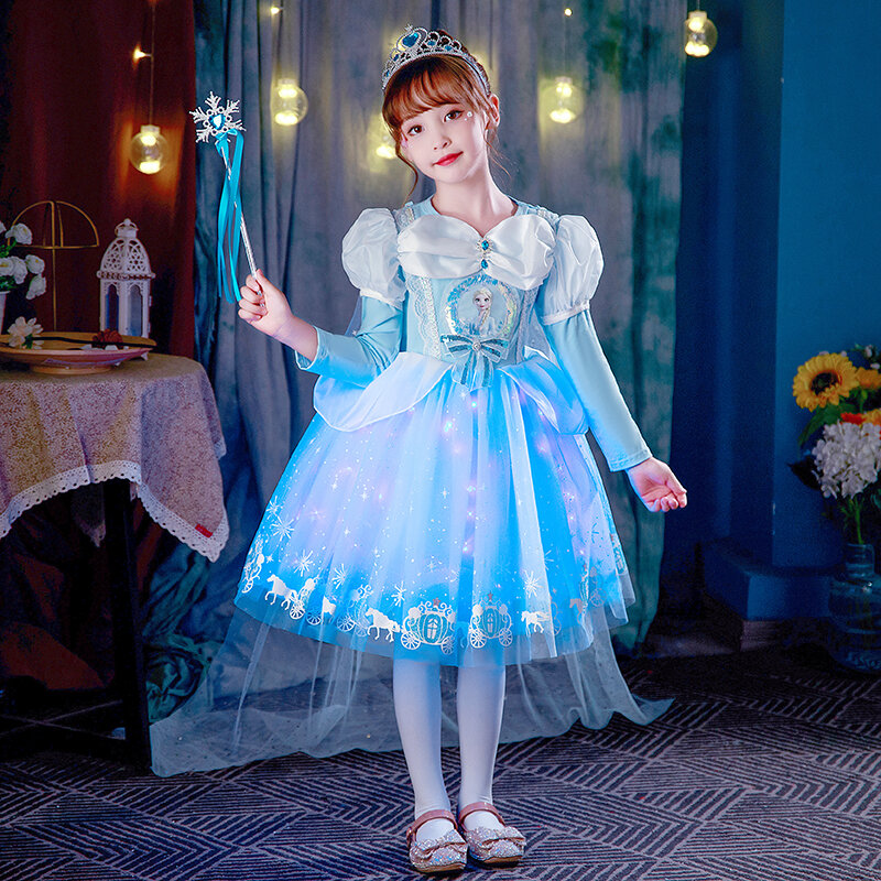 กระโปรงเจ้าหญิงเอลซ่าเรืองแสง frozen ชุดฤดูใบไม้ร่วงแขนยาวสำหรับผู้หญิงชุดเดรสวันเกิดสไตล์ตะวันตกสำหรับเด็กแบบใหม่ ราคา  449 บาท*ส่งฟรี