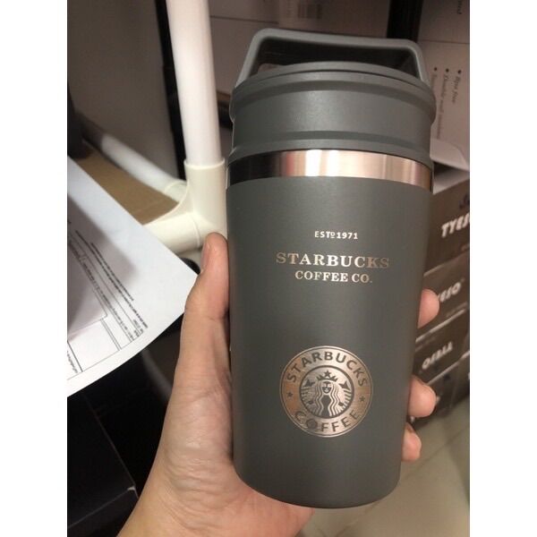 พร้อมส่ง ???? Stanley & Starbuck แก้วรุ่น TRIGGERACTION TRAVEL MUG