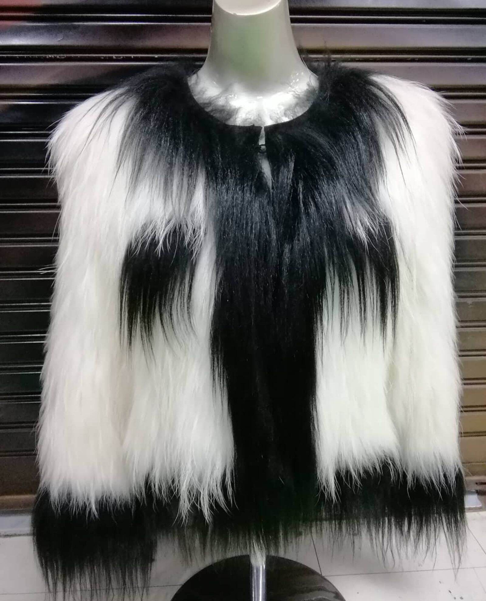 FUR COAT  เสื้อโค้ชขนฟ็อกเฟอร์แท้นำเข้าเกาหลี